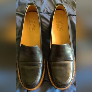 Naturalizer Cabaret loafer size 7